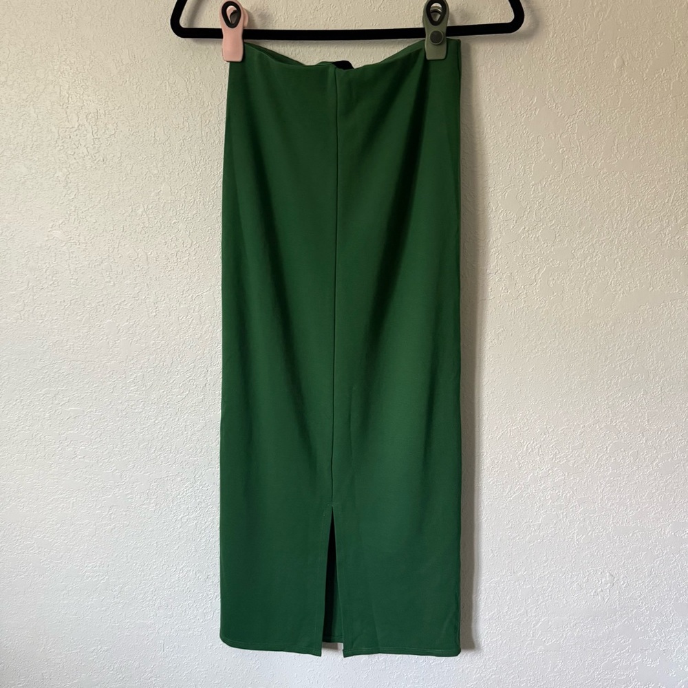 NWT Michael Costello x Revolve Amira Midi Skirt in Green - Picture 6 of 8